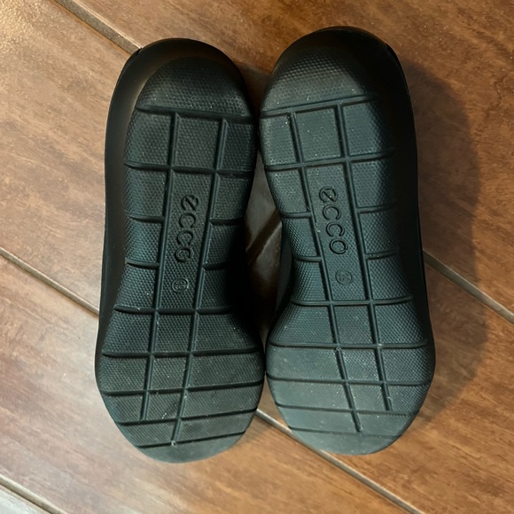 ECCO Soft Loafers - EUC - Picture 4 of 6